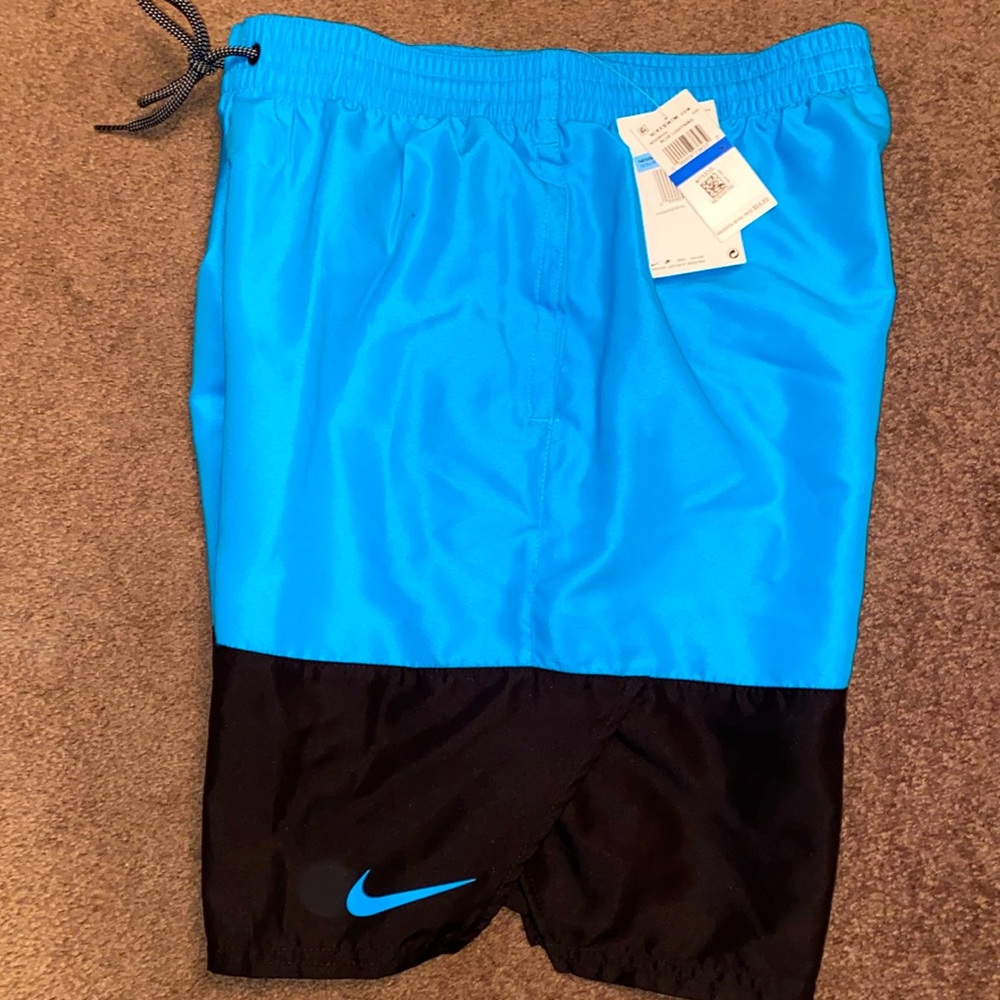 Nike blue/black trunks
